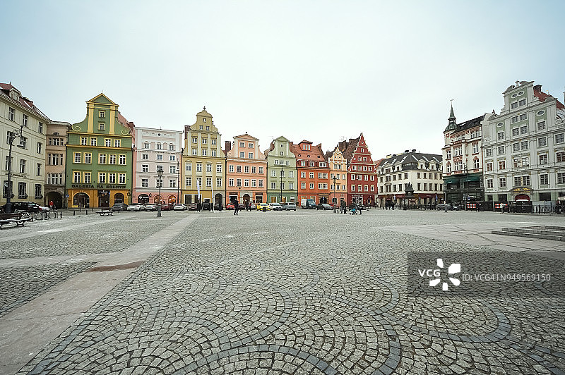 波兰弗罗茨瓦夫老城盐市广场图片素材