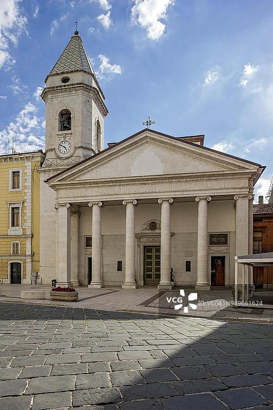 意大利坎波巴索圣三一天主教堂图片素材