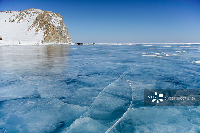 冰封的贝加尔湖图片素材
