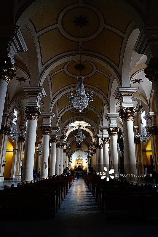 哥伦比亚波哥大主教座堂内部概览图片素材