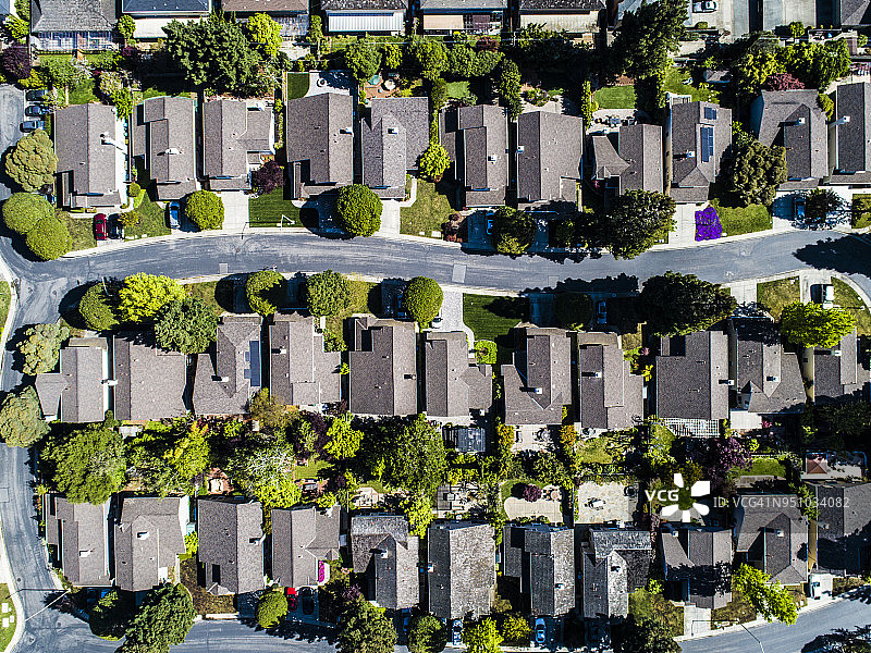 并排排列的居民区图片素材