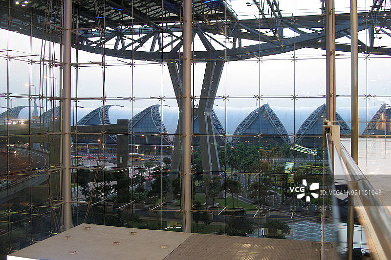 曼谷素万那普国际机场航站楼图片素材