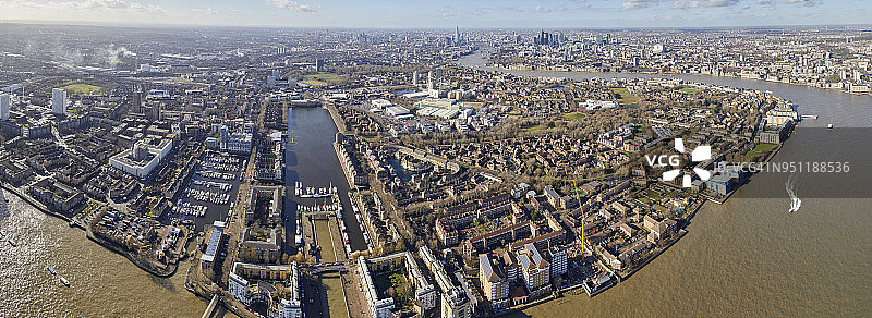 泰晤士河格陵兰码头与罗瑟希德区西部航拍全景，英国E14区图片素材
