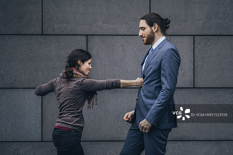 商人和女人争吵图片素材