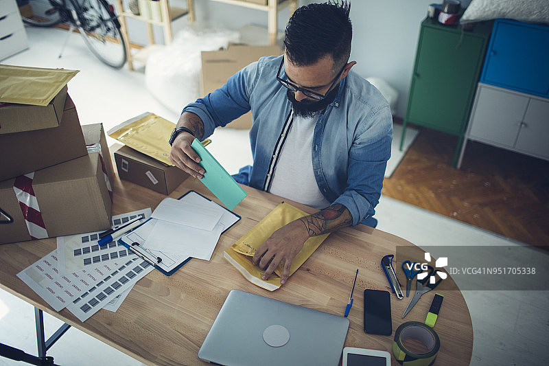 在线航运订单图片素材