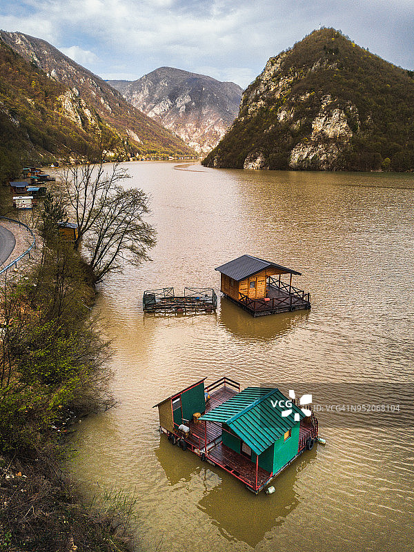 佩鲁卡克湖图片素材