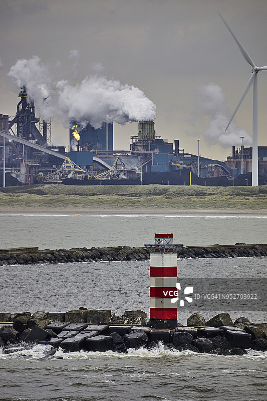 艾muiden码头上的灯塔或灯标，Noordpier，Reyndersweg图片素材