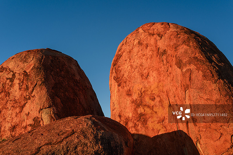 澳大利亚北领地卡尔卢卡尔卢或魔鬼大理石保护区图片素材