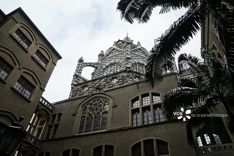 哥伦比亚麦德林文化宫外墙庭院景观图片素材