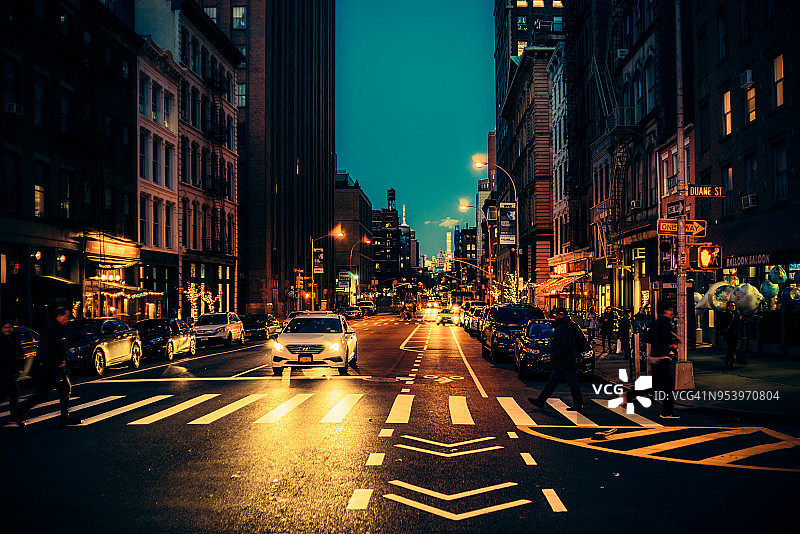 曼哈顿市中心夜景图片素材
