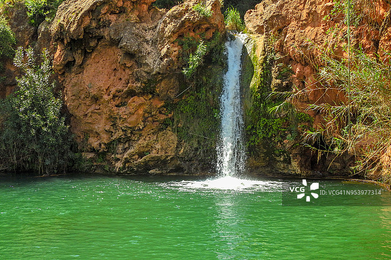 葡萄牙塔维拉的地狱之瀑布图片素材