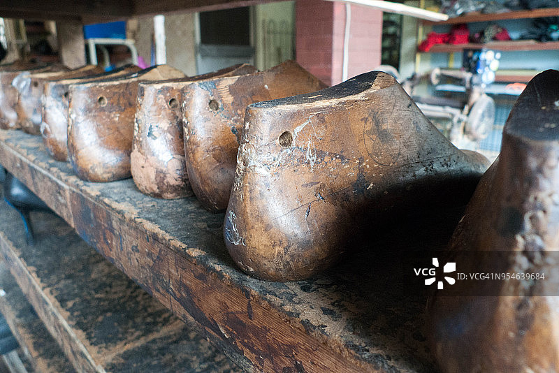 制鞋工具与鞋店图片素材