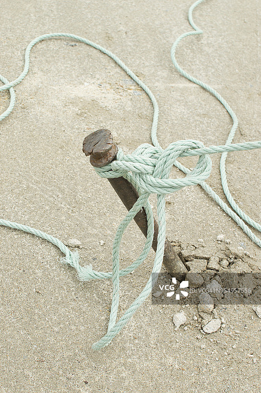 营地帐篷钉图片素材