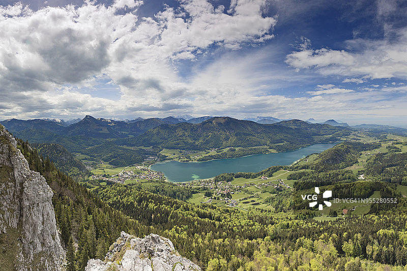 奥地利福施尔湖鸟瞰图图片素材