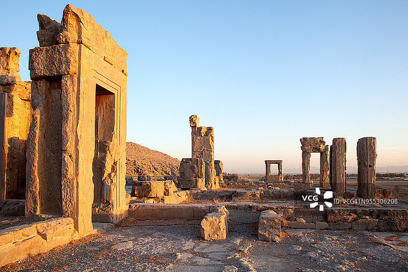 伊朗波斯波利斯遗址日落景色图片素材