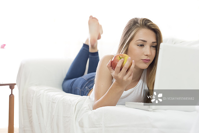 家庭生活图片素材