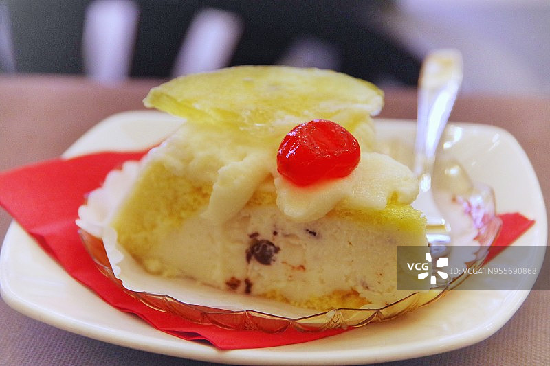 西西里卡萨塔蛋糕 - 甜点美食（传统的西西里甜点）图片素材