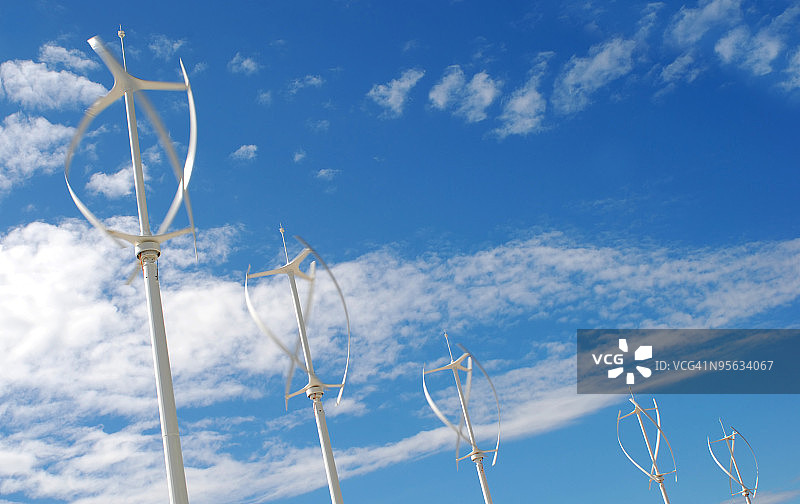 垂直轴能源风力涡轮机（旋转）图片素材