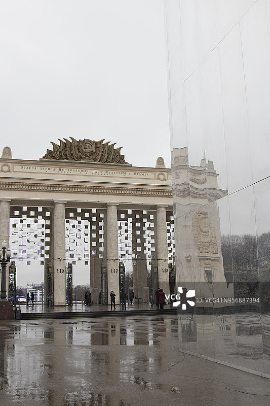 高尔基公园入口大门图片素材