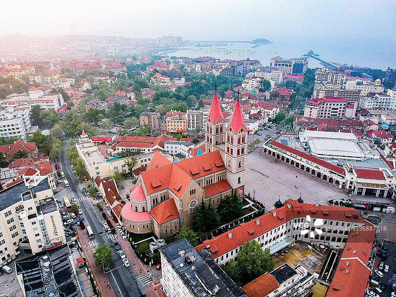 中国浙江路青岛教堂图片素材