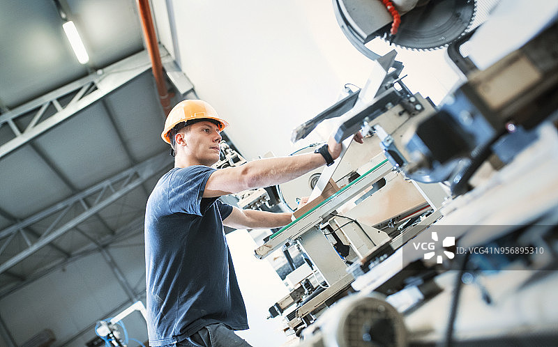 工厂工人图片素材