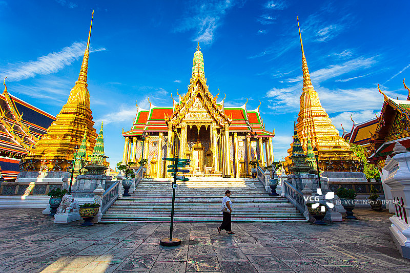 曼谷玉佛寺古寺庙图片素材