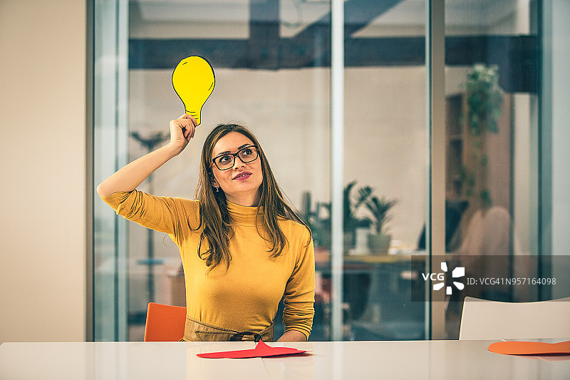 聪明的女人图片素材