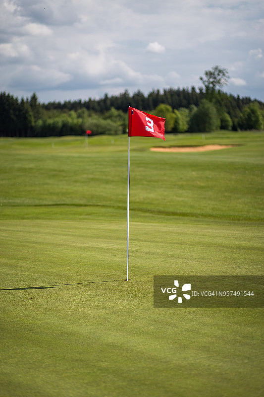 打高尔夫图片素材