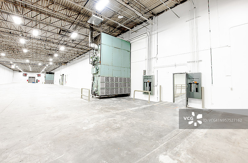 空仓库HDR图片素材