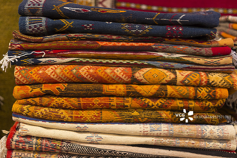 摩洛哥地毯店出售的地毯图片素材