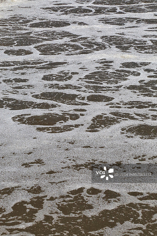 生物水处理中的曝气池图片素材