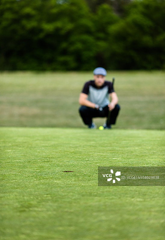 打高尔夫图片素材