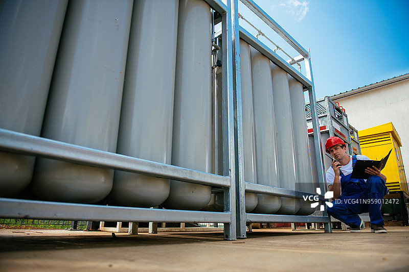 工程师在工作中图片素材