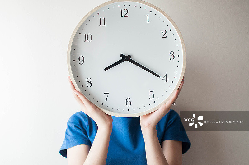 时间的观念现实主义图片素材