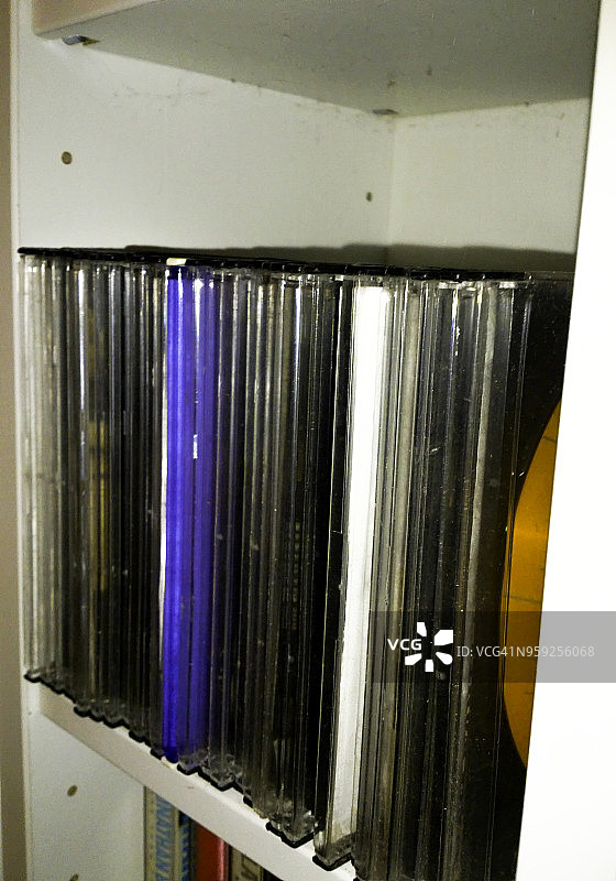 音乐CD和DVD光盘合集图片素材