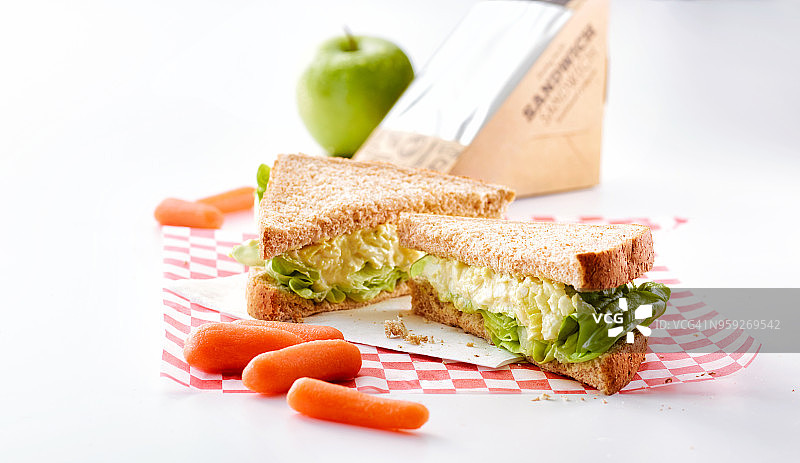 鸡蛋沙拉三明治午餐图片素材