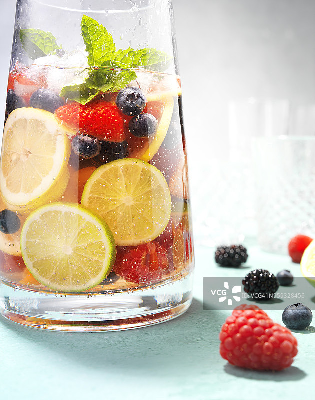 气泡水水果罐头图片素材
