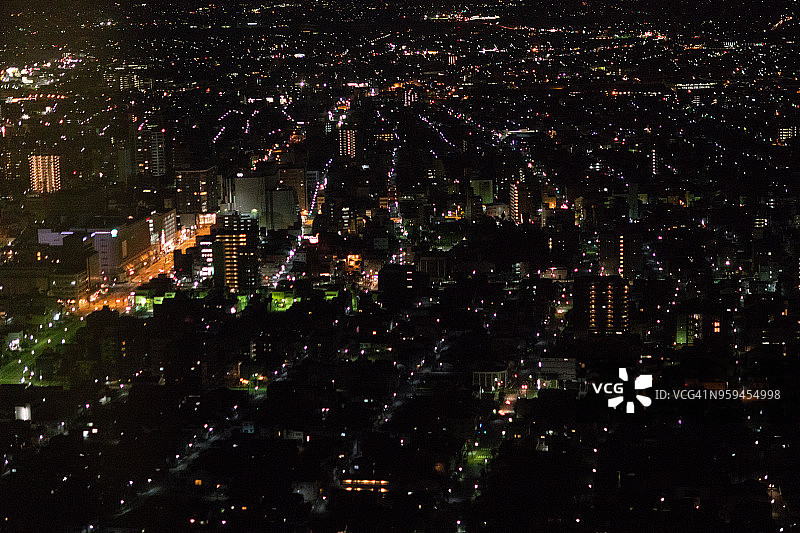 日本富山县富山市中心夜间飞机航拍图片素材