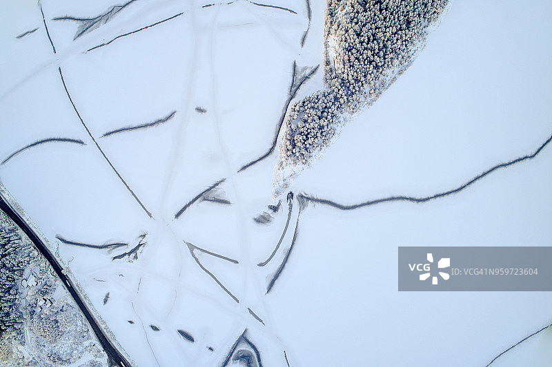 挪威布斯克吕德乡村雪景航拍图片素材