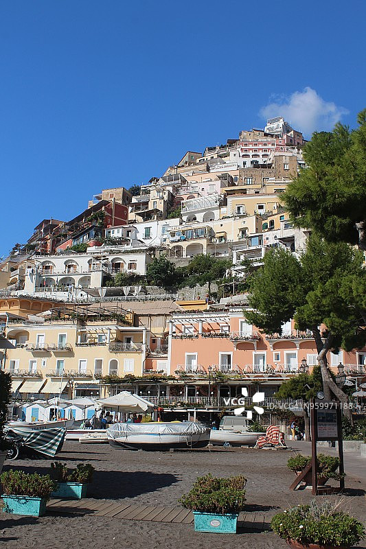 意大利坎帕尼亚阿马尔菲海岸波西塔诺景色图片素材