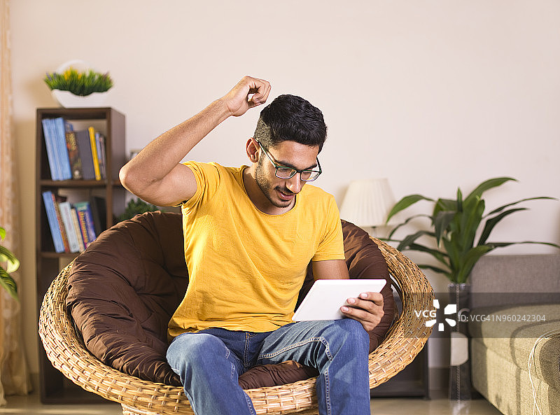 线上业务成功图片素材