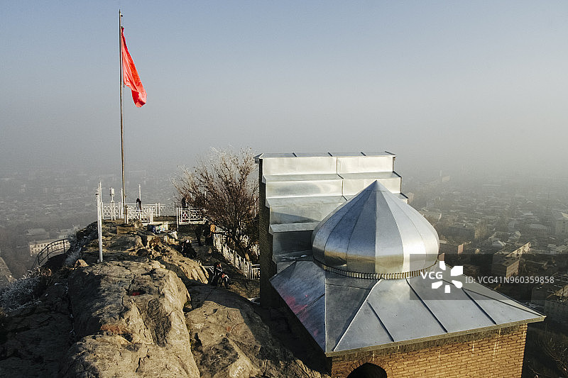 吉尔吉斯斯坦苏莱曼山图片素材