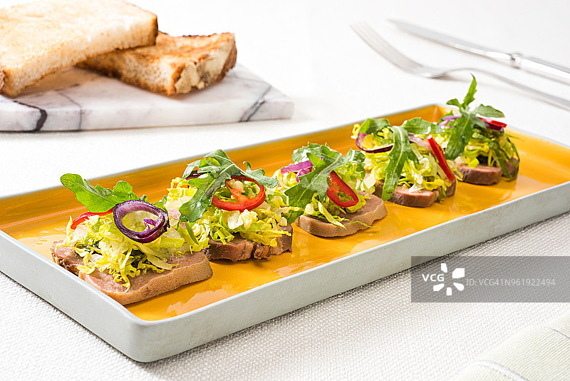 凉拌牛舌图片素材