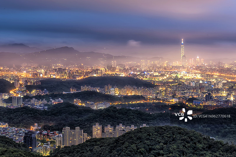 中国台湾台北天际线图片素材