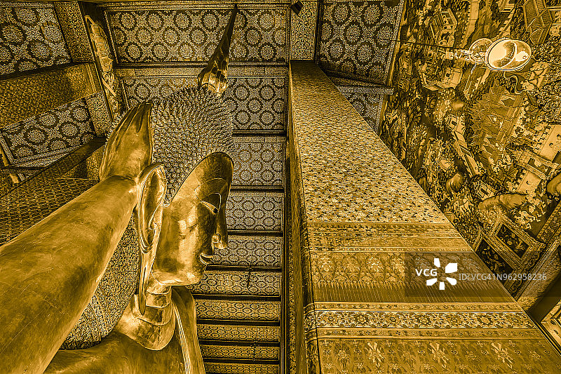 精美的卧佛（黎明寺）图片素材