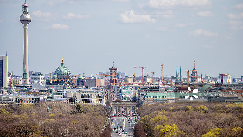 勃兰登堡门和城市天际线俯视图图片素材