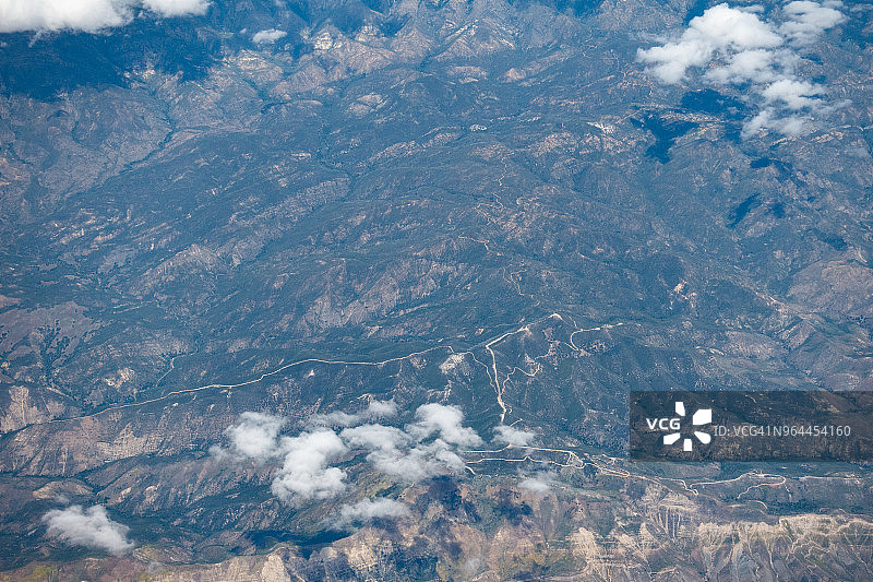 加利福尼亚州洛斯帕德雷斯国家森林公园飞机航拍日景图片素材