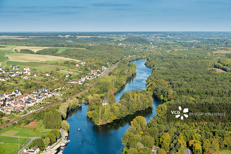 航拍卢瓦尔河风光图片素材