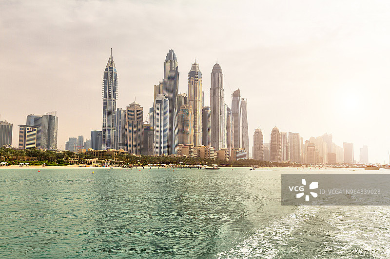 迪拜日落巡游海景全景图片素材