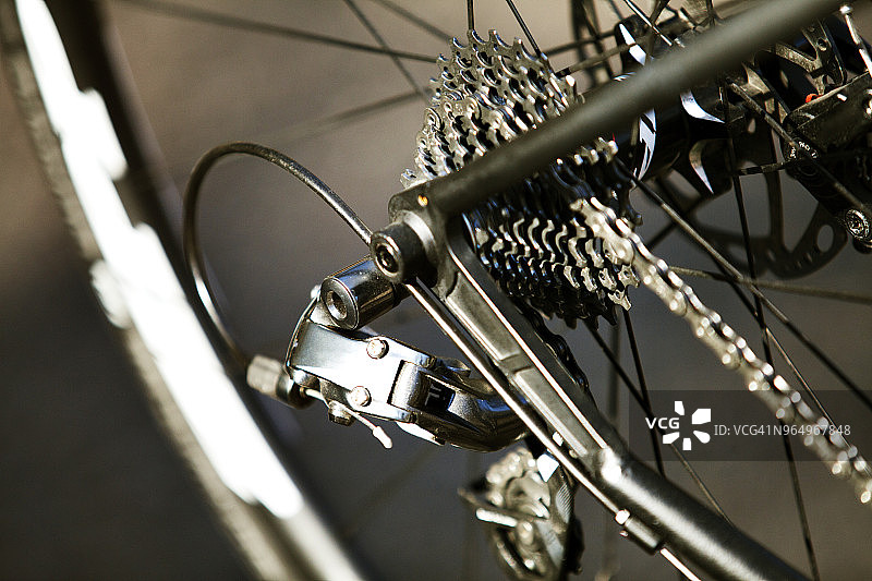 自行车车轮局部图图片素材